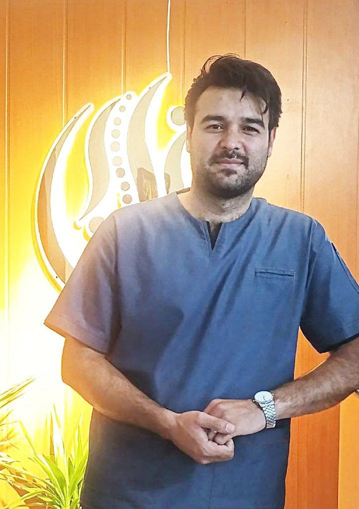فیزیوتراپیست کاظم خموش